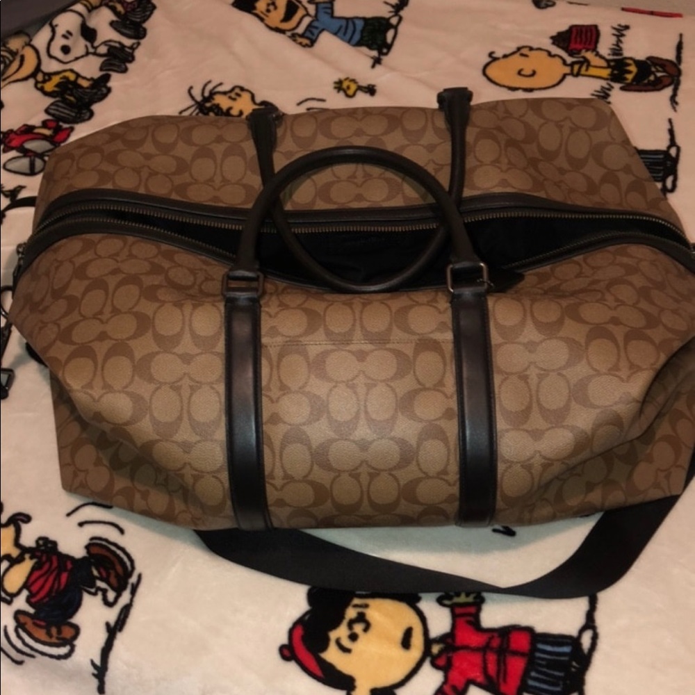 Signature Coach duffel bag